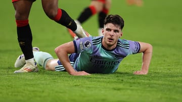 Soccer Football - Premier League - AFC Bournemouth v Arsenal - Vitality Stadium, Bournemouth, Britain - October 19, 2024 Arsenal's Declan Rice reacts REUTERS/Ian Walton EDITORIAL USE ONLY. NO USE WITH UNAUTHORIZED AUDIO, VIDEO, DATA, FIXTURE LISTS, CLUB/LEAGUE LOGOS OR 'LIVE' SERVICES. ONLINE IN-MATCH USE LIMITED TO 120 IMAGES, NO VIDEO EMULATION. NO USE IN BETTING, GAMES OR SINGLE CLUB/LEAGUE/PLAYER PUBLICATIONS. PLEASE CONTACT YOUR ACCOUNT REPRESENTATIVE FOR FURTHER DETAILS..