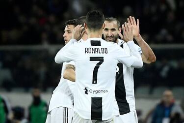 Fiorentina 0-3 Juventus: match report