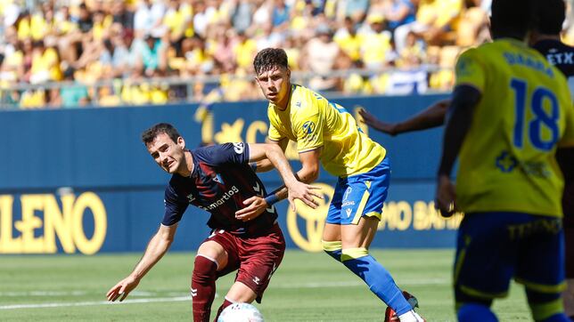 El Cádiz cambia la dinámica