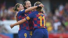 Jugadoras del Bar&ccedil;a celebran un gol. 