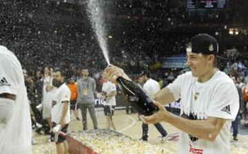 El 17 de mayo de 2015 conquistaron la final de la Euroliga frente al Olympiacos 