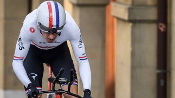 Geraint Thomas rueda durante el prólogo del Tour de Romandía 2019.