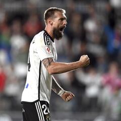 Grave lesión de Saveljich en el partido de la Copa del Rey