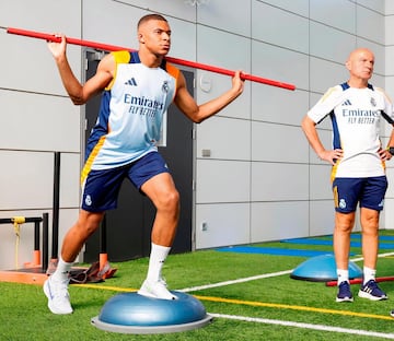 Mbappé, durante una sesión en el gimnasio de la ciudad deportiva madridista.