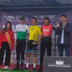 Francisco Muñoz gana el pulso al pelotón para llevarse la victoria