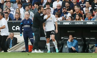 Lato dice adi¨®s a la temporada y...?al Valencia?