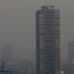 Por qué hay tanto humo en Santiago: razones de la alerta ambiental y así es la calidad del aire en tu comuna