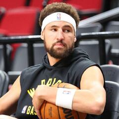 Warriors' Klay Thompson looks set to return in January 2022