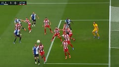 Simeone, indignado con lo de Savic en el gol del Alavés