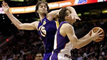 <b>DUREZA. </b>La falta que Pau Gasol le hizo a Louis Amundson.