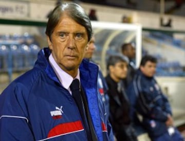 Abril 3: El exjugador y exentrenador italiano, Cesare Maldini, falleció a los 84 años. Defensa central, el padre de Paolo militó la mayor parte de su carrera en el Milan. Conquistó cuatro títulos de campeón de Italia, más uno de campeón de Europa en 1963, y fue 14 veces internacional con la 'Azzurra'. Entre 1986 y 1996 entrenó a las categorías inferiores de la selección, y fue entrenador de la selección absoluta en el Mundial de 1998. En el Mundial de 2002 fue el seleccionador de Paraguay.