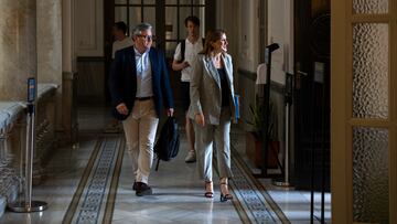 La ganadora de las elecciones al Ayuntamiento de València, la 'popular' María José Catalá, a su llegada a su reunión con el alcalde en funciones, Joan Ribó, a 12 de junio de 2023, en València, Comunidad Valenciana (España). Durante la reunión se han abordado diferentes temas referidos al traspaso de poderes después de que esta semana los concejales ya hayan estado trabajando en el cambio de competencias.
12 JUNIO 2023
Jorge Gil / Europa Press
12/06/2023