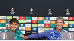 A Pellegrini pocas veces se le ve así: interviene en la respuesta de un pupilo y hace reír a todos