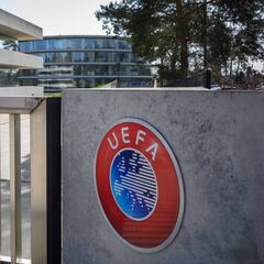 UEFA actualizará situación con las federaciones el 21 de abril