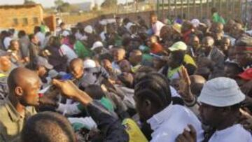 El Chile-Nueva Zelanda podría jugarse sin público por temor a las estampidas