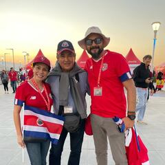 Un hincha más: Jorge Luis Pinto, presente en el España-Costa Rica