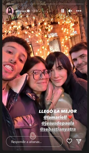 Aitana y Sebastián Yatra con amigos en una imagen del Instagram de ella.