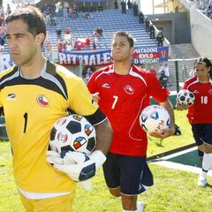El nuevo récord que batió Claudio Bravo en la Roja