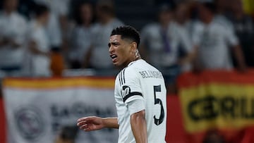 Soccer Football - Copa del Rey - Final - FC Barcelona v Real Madrid - Estadio de La Cartuja, Seville, Spain - April 26, 2025 Real Madrid's Jude Bellingham reacts REUTERS/Marcelo Del Pozo