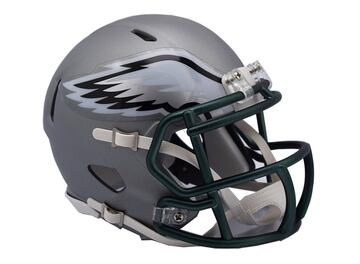 Casco alternativo de los Philadelphia Eagles.