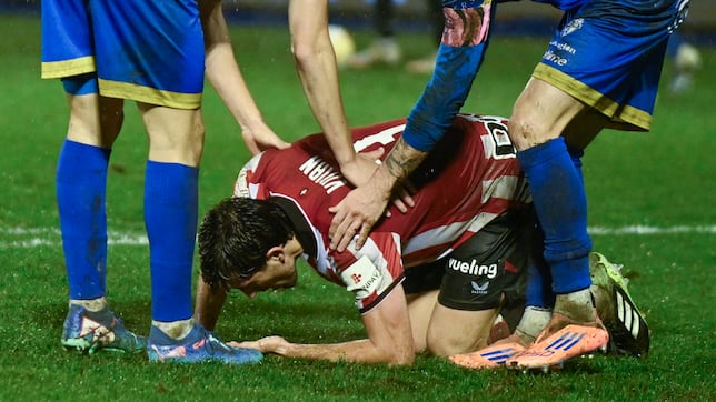 Aprobados y suspensos del Athletic: Vivian, imperial e Izeta, vertical