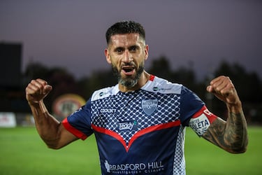 “Trabajé en una viña y mi jefa era mi novia, también fui gásfiter; ahora me hice un nombre en Chile”