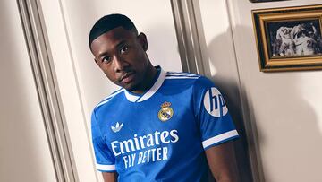 Tercera equipación Real Madrid.