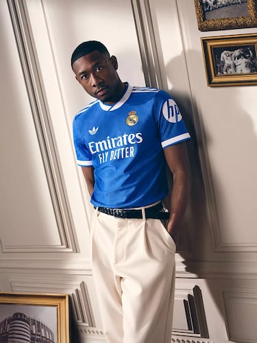 Tercera equipación Real Madrid.