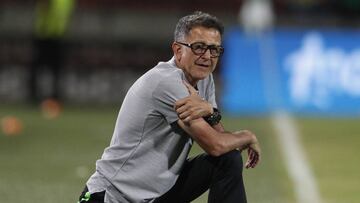 Juan Carlos Osorio durante un partido de Atlético Nacional.