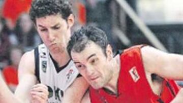 <b>GRAN DUELO. </b>Solana y Rudy jugaron un partido muy completo.