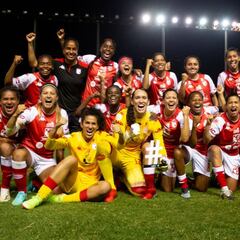 Jugadoras de Santa Fe recibirán becas universitarias