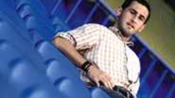 UN SEGURO. Txomin Nagore se ha hecho con un puesto en el once.