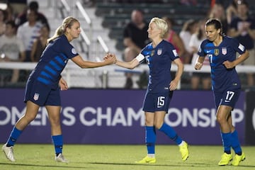 Megan Rapione puso el primer tanto de 6, la número 15 de las Barras y las Estrellas dio un gran encuentro para que su equipo se mostrará sólido al frente.