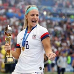 Julie Ertz y Sophia Smith regresan a la lista de Estados Unidos para los amistosos ante Irlanda