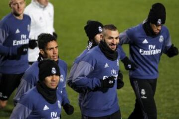 James Rodríguez entrena al lado de sus compañeros del Real Madrid en Yokohama, Japón, pensando en el Mundial de Clubes y el América de México, su primer rival.