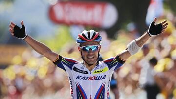 Joaquín "Purito" Rodríguez celebra su victoria en la tercera etapa del Tour de Francia 2015 con final en el Muro de Huy.