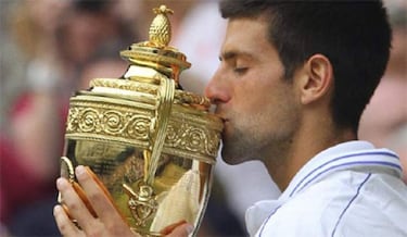 Djokovic se doctora en Londres