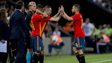 Jordi Alba y Aspas, jugadores de la Selección española.