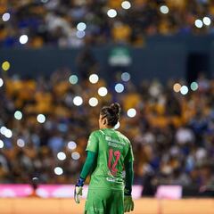 Gran ambiente en el Clásico Regio