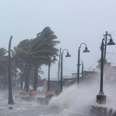 ¿Cuáles son todas las categorías de huracanes en México en la escala de Saffir-Simpson?