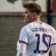 Gudjohnsen da el hachazo