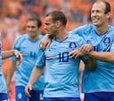 Sneijder y Robben dan el triunfo a Holanda