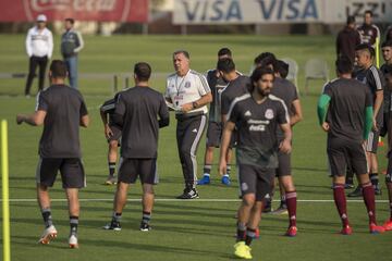 Gerardo Martino dirigió su primer entrenamiento con la Selección Mexicana, lo hizo en la concentración conformada por jugadores de la Liga MX en el CAR.