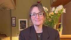 Elena Puig, psicóloga: “Si lo estás pasando mal y te cuesta sentir alegría, apunta estas tres cosas en tu libreta cada noche”