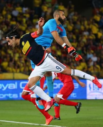 Colombia cerr&oacute; su gira por Bar&eacute;in y Abu Dhabi con victoria ante Kuwait. El equipo prob&oacute; nuevos jugadores pero tambi&eacute;n dej&oacute; algunas dudas con miras a la Copa Am&eacute;rica. Se esperan dos partidos m&aacute;s antes del certamen continental.