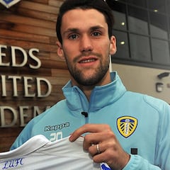 Pedraza se marcha cedido al Leeds y llega el argentino Rolón