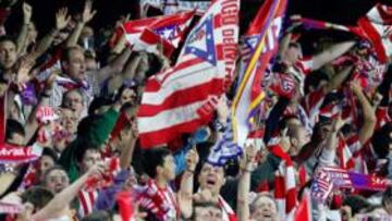 <b>PREPARADOS. </b>La afición del Atlético alentará a los suyos mañana.