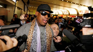 Dennis Rodman atiende a los medios después de su viaje a Corea del Norte en diciembre de 2013.