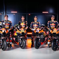 KTM se presenta sin distinciones
