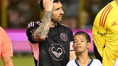 Inter Miami's Argentine forward Lionel Messi gestures before the beginning of the friendly football match between the Salvadoran national team and US' Inter Miami in San Salvador, on January 19, 2024. (Photo by Marvin RECINOS / AFP)